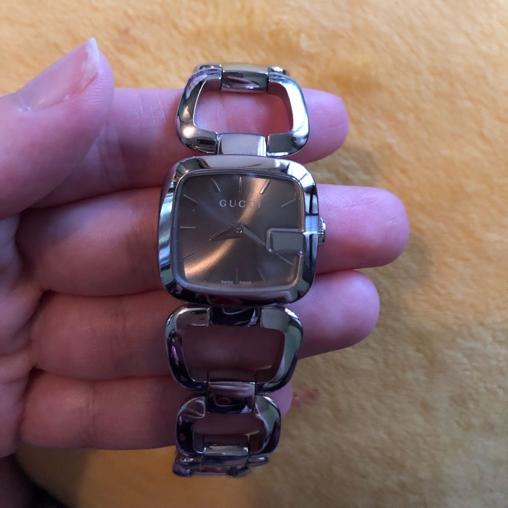 GUCCI watch - Picture 4 of 9